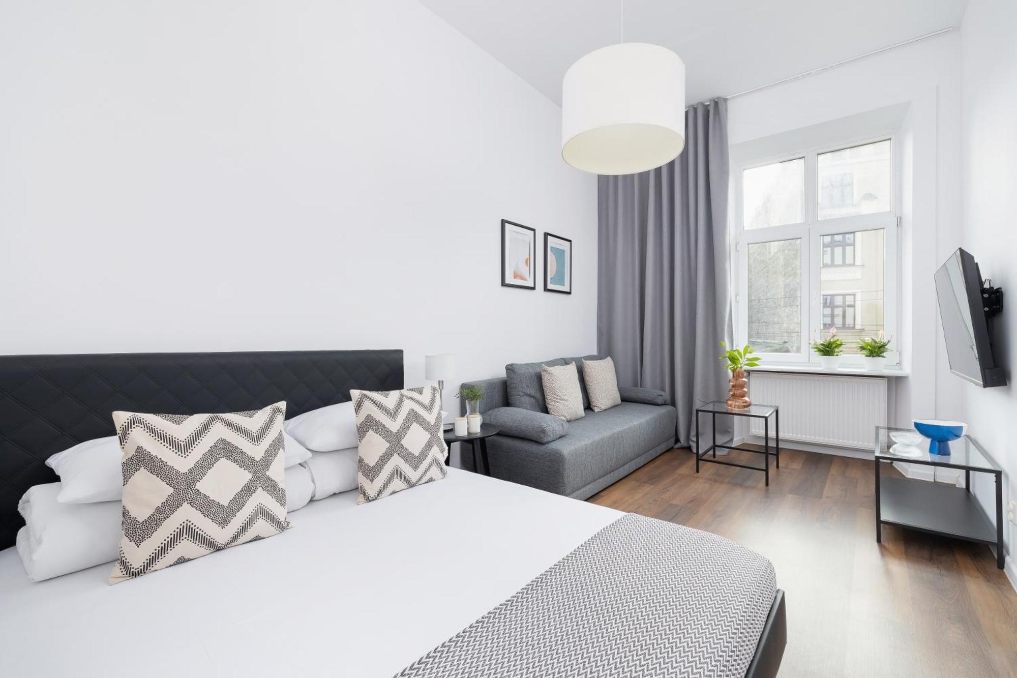 2-Bedroom Apartment - Dluga 65 Street クラクフ エクステリア 写真